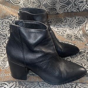 Steve Madden Genuine Leather Heels